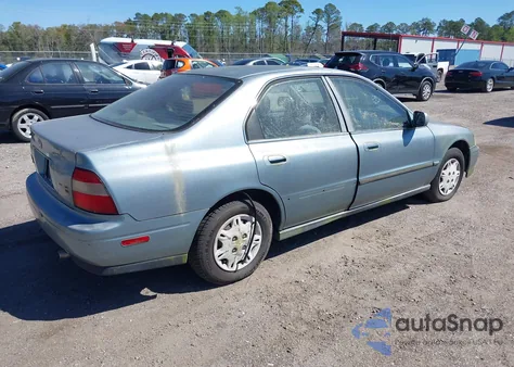 1995 Honda Accord Lx/Ex из США, поврежденный, VIN 1HGCD5631SA071495